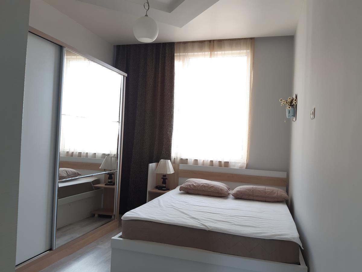 Apartment Gabo777 Batumi Esterno foto