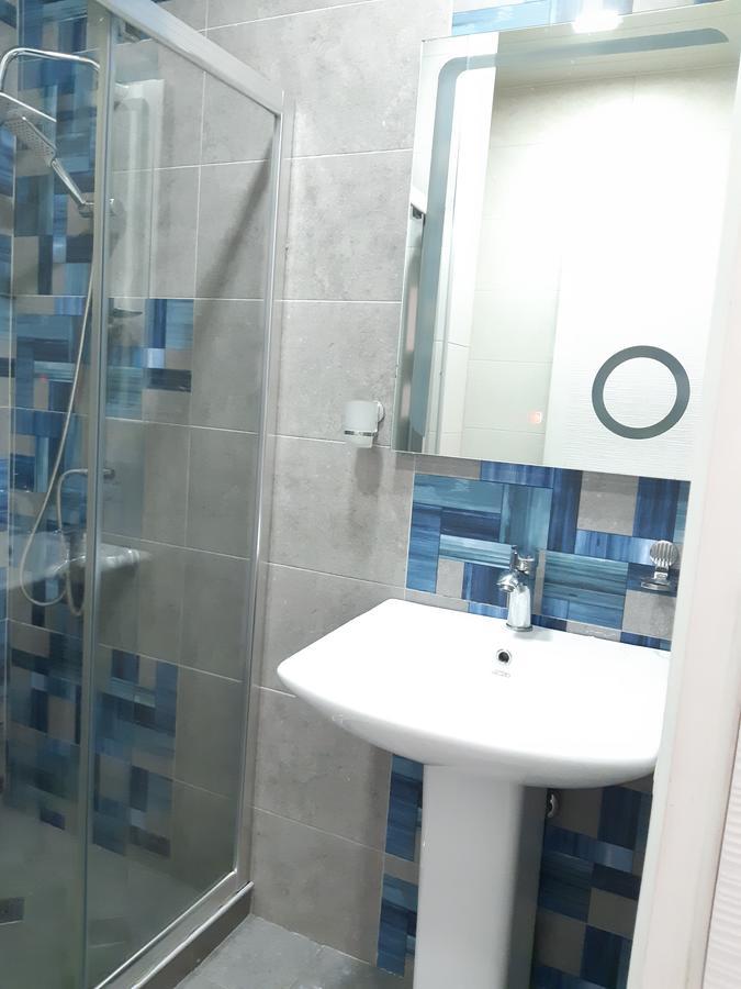 Apartment Gabo777 Batumi Esterno foto